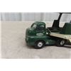 Image 2 : Corgi Jaguar Transport Diecast Truck and Trailer with 2 Jaguar 