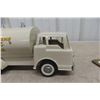 Image 6 : NyLint Ford Cabover Sheffield Farms Pressed-Metal Milk Truck, 1950s–60s, 15" Long