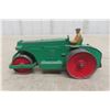 Image 3 : Dinky Toy Packer, 4" Long