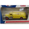 Image 5 : Three American Highways Legends 1/64 Die-Cast Trucks In Packages