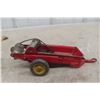 Image 6 : Three Dinky Farm Implements: Case Tractor #301 (3"), MH Manure Spreader (4 1/2"), and Farm Trailer