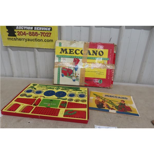 Meccano Engineering Model Kit #4 with Box and Manual