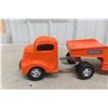 Image 7 : Smith-Miller Toy, GMC Truck with Lowboy Trailer, Pressed Metal, Restored, 26" Long