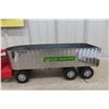 Image 11 : Tonka Pressed-Metal Truck & Grain Trailer, 1950s, 23" Long