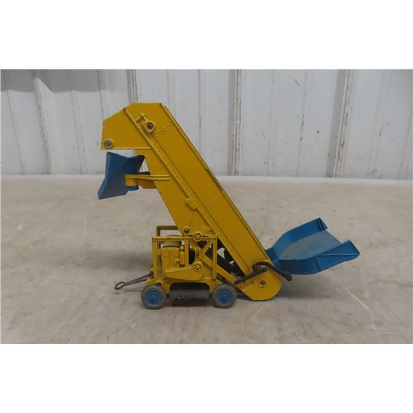 Dinky Supertoy Elevator Loader, 7" Long, 6" High