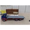 Image 5 : Shackleton Mechanical Foden Flat Truck, Die-Cast Windup (1948–1952) with Take-Down Tools,