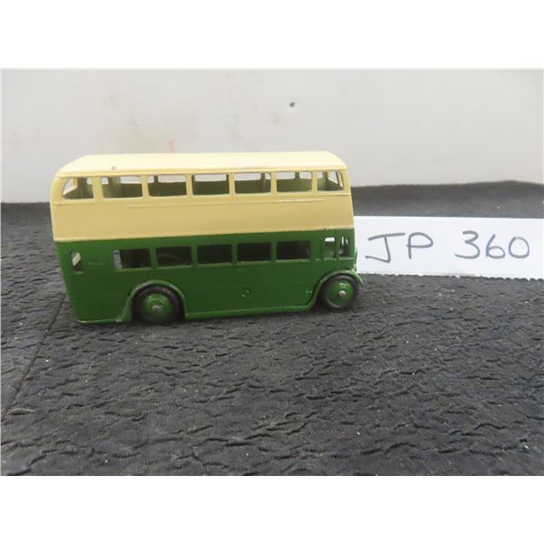 Dinky Toys #290 Double-Decker Bus, Repainted, 2" x 4" x 1 1/4"