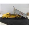 Image 11 : Lincoln Tandem Dump Truck in Original Condition, 6 1/2" x 19 1/2" x 7"