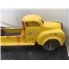 Image 7 : Lincoln Tandem Dump Truck in Original Condition, 6 1/2" x 19 1/2" x 7"