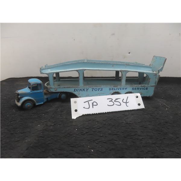Dinky Toys Car Carrier Truck & Trailer #382, 2 3/4" x 10" x 2"