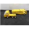 Image 2 : Tonka Semi and Car Carrier, 2 1/4" x 9" x 2 1/4"