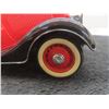 Image 7 : Coca-Cola 1935 Ford V8 Roadster, 3 1/4" x 9" x 3 1/2"