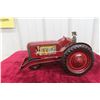 Image 6 : All-Metal Farm Tractor with Loader and Driver, Missing Bucket, 12" × 7" × 8"