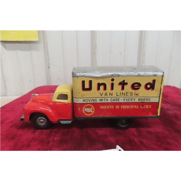 United Van Lines Truck, 1950s Style, 10" × 3.5" × 5"