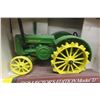 Image 2 : ERTL John Deere D (1953), 1/16 Scale Die-Cast, With Box