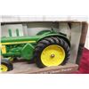 Image 3 : ERTL John Deere 1956 820 Tractor, 1/16 Scale Die-Cast, With Box