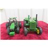 Image 4 : Two John Deere Die-Cast Tractors: 1/16 Scale D and 1/32 Scale 7930