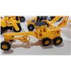 Image 6 : 14 Assorted CAT Construction Vehicles.