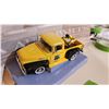 Image 2 : 1956 Ford F-100 Pickup NAPA First Gear 1/25 Scale.