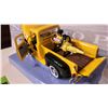 Image 5 : 1956 Ford F-100 Pickup NAPA First Gear 1/25 Scale.