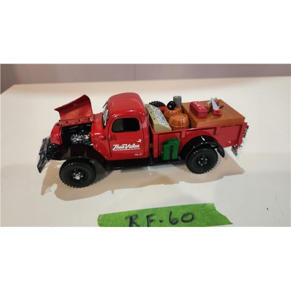 1946 Dodge Power Wagon Ertl 1/25 Scale.