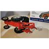 Image 3 : Ford 8N Tractor Ertl 1/16 Scale 50th Anniversary 1948-98 w/ Plow + Umbrella.