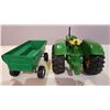 Image 4 : John Deere 5020 Diesel Die-Cast 1/16 + Metal Trailer.