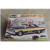 Image 2 : Revell Model Car Kit – Plymouth GTX – Vintage, Plus Three Die-Cast Vehicles