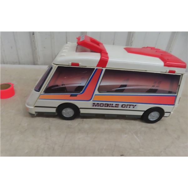 Micro Machines Mobile City Set