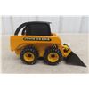 Image 1 : John Deere Skid Steer Die-Cast Model with Attachment – 8" Long