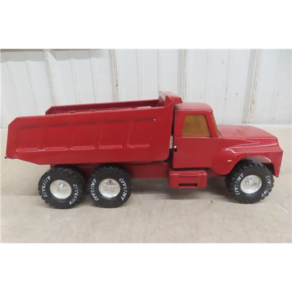 NyLint Pressed-Metal Dump Truck – 15 1/2" Long – Missing Grille