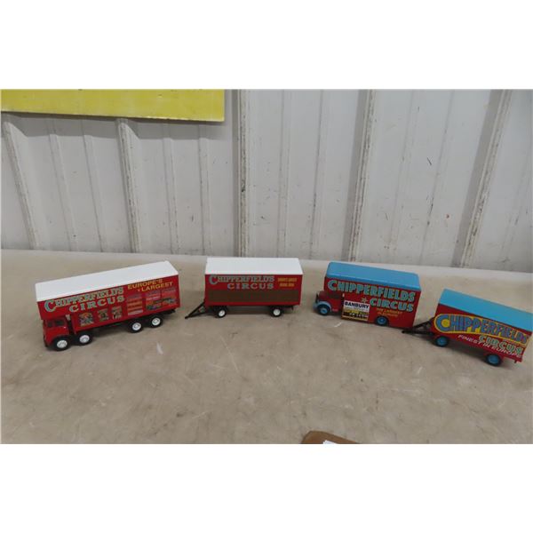 Corgi Chipperfields Circus Truck and Trailer – 7" Long