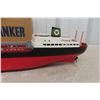 Image 10 : Texas Toy Tanker in Box – Molded Plastic by Wen Mac – Motorized Battery Model