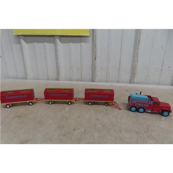 Four Corgi Major Toys Trucks with Three Circus Animals – 5" Truck and 6" Trailer