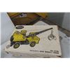 Image 7 : Tonka Crane Truck with Clam Bucket and Box, Clean
