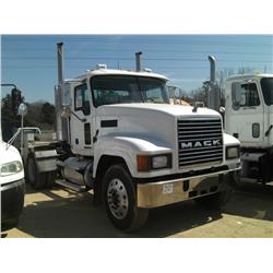 2001 MACK CH613 TANDEM AXLE TRUCK TRACTOR