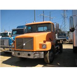 1997 VOLVO S/A TRUCK TRACTOR