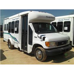 2003 FORD E350 S/A PASSENGER BUS