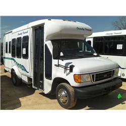 2003 FORD E350 S/A PASSENGER BUS