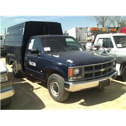 1994 CHEVROLET 2500 S/A SERVICE TRUCK