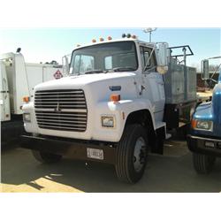 1989 FORD L8000 S/A FUEL & LUBE TRUCK