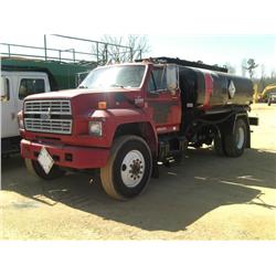 1994 FORD F800 S/A CHEMICAL TRUCK