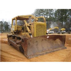CAT D8K CRAWLER TRACTOR