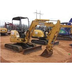 JOHN DEERE 35C HYDRAULIC EXCAVATOR