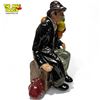 Image 2 : Vintage Royal Doulton Figurine, "The Balloon Man"