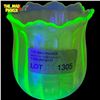 Image 2 : Vintage Uranium Glass Flower Vase
