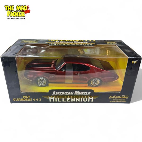 1:18 Diecast Ertl American Muscle 1969 Oldsmobile 4-4-2, In Original Box