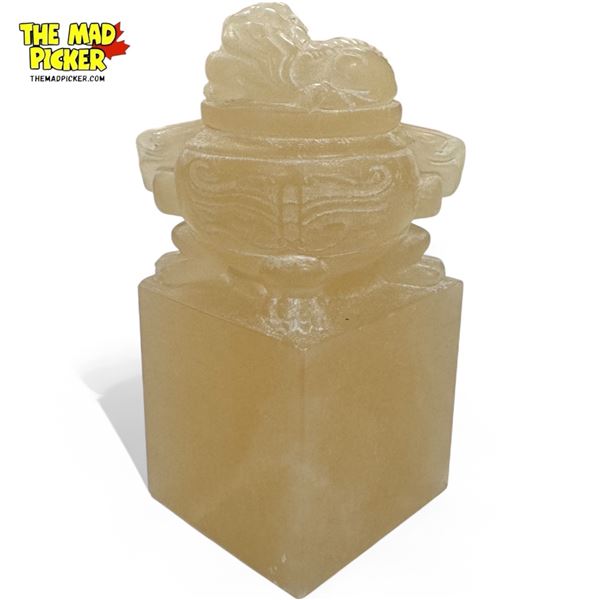 Vintage Chinese JAde Foo Dog Figurine
