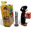 Image 2 : Vintage Accordion Bear With Lighted Eyes Toy