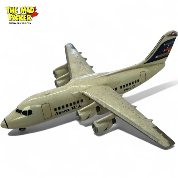 Vintage Ansett W.A VH-JJQ Model Metal Airplane